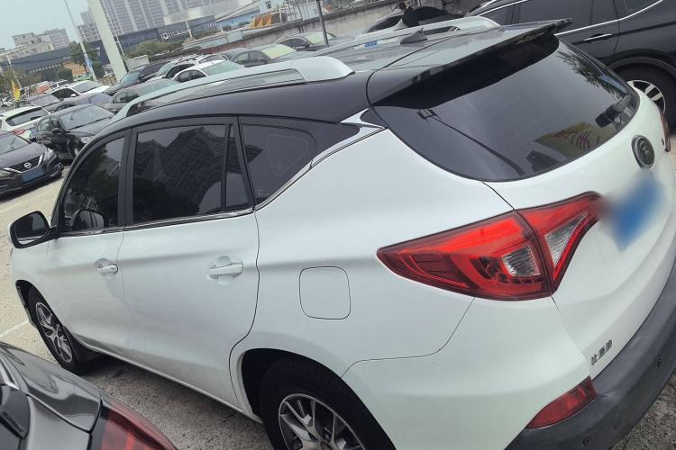 Used BYD Song 2017 Gaishe Upgrade Edition 1.5TID Automatic Comfort Model
