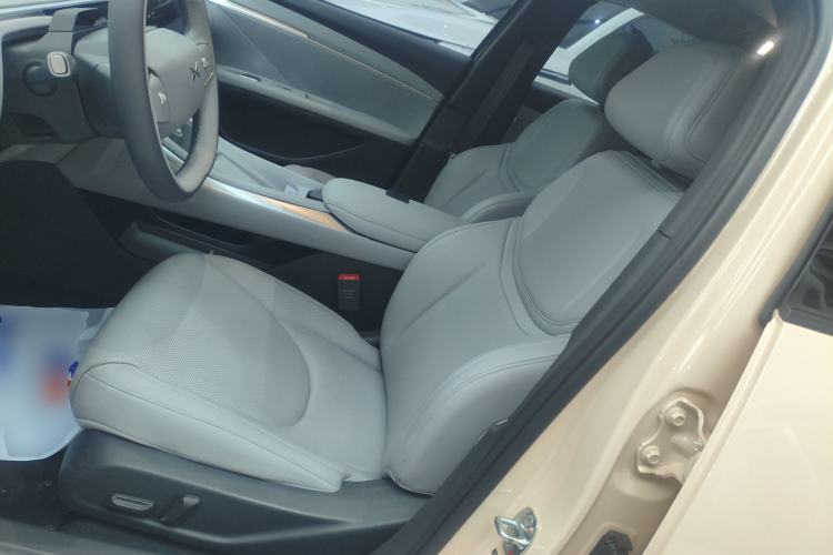 Used XPeng MONA M03 2024 620 with Ultra-Long Range
