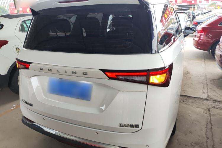 Used Wuling Jiachen 2022 1.5T Manual Light Enjoyment Dynamic Version

