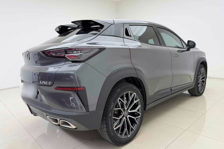 Used Changan UNI-T 2022 1.5T Prestige Version
