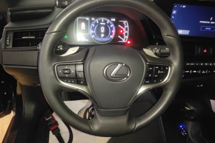 Used Lexus ES 2022 200 Excellence Edition