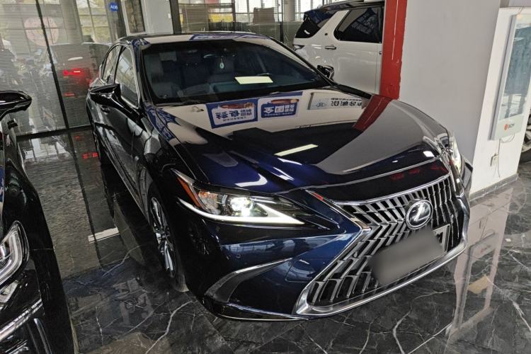Used Lexus ES 2023 200 Excellence Edition