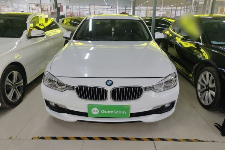 TDK.VehicleDetails.img