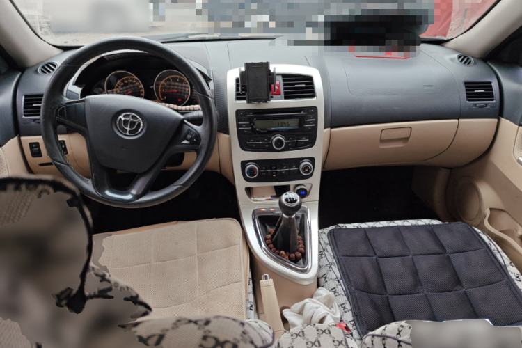 Used Brilliance H330 2013 1.5L Manual Luxury Model
