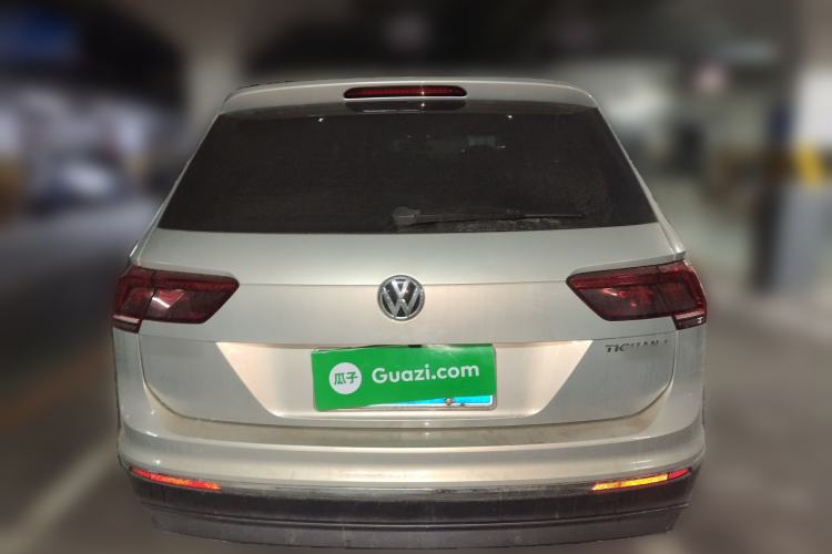 Used Volkswagen Tiguan L 2019 380TSI Automatic All-Wheel Drive Luxury Edition with 7 Seats China VI Standard
