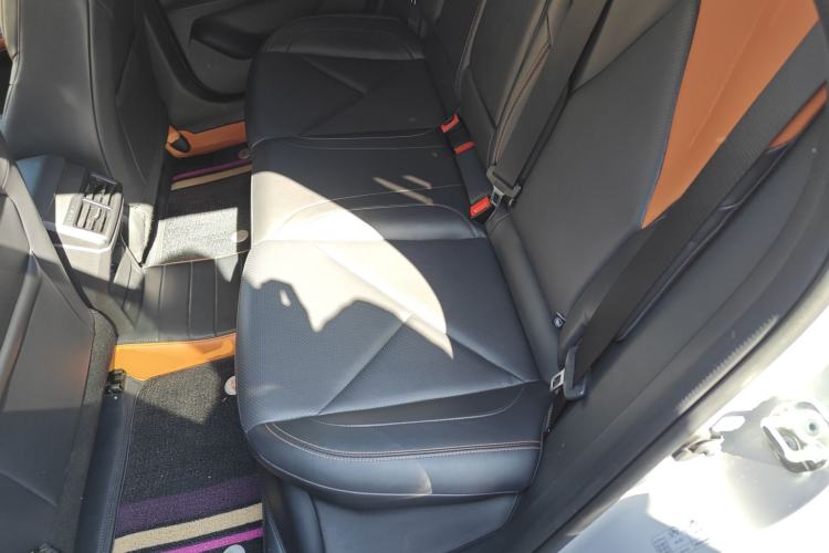 Used Changan UNI-V 2022 1.5T Smart Navigation Version
