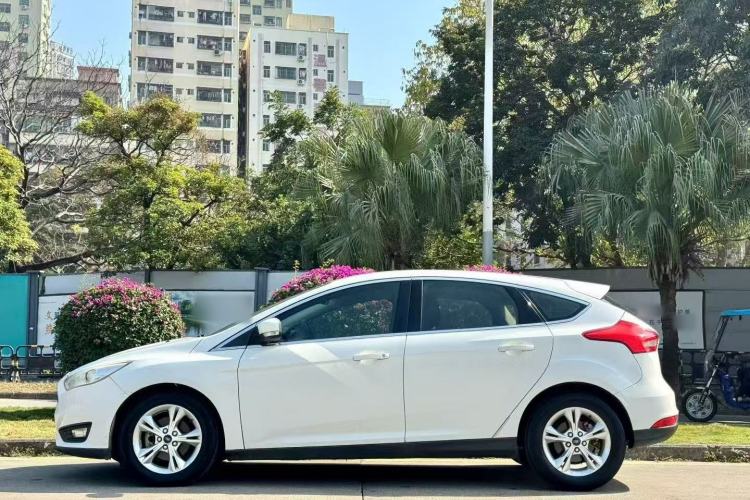 Used Ford Focus 2015 Hatchback 1.6L Automatic Comfort Model