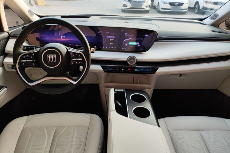 Used Buick GL8 New Energy 2024 Lu Zun Luxury Edition 7-Seater
