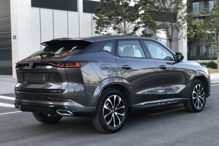 Used Changan UNI-Z New Energy 2024 Blue Whale Smart Electric iDD 125km Beyond Edition