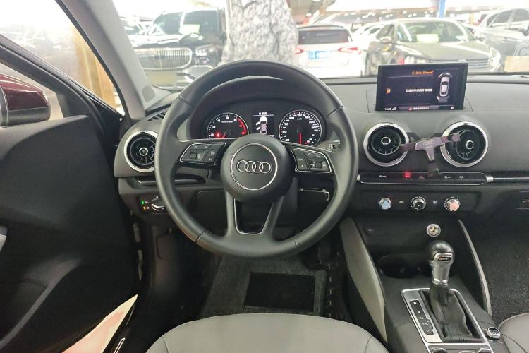 Used Audi A3 2018 30th Anniversary Edition Limousine 35 TFSI Fashion Model
