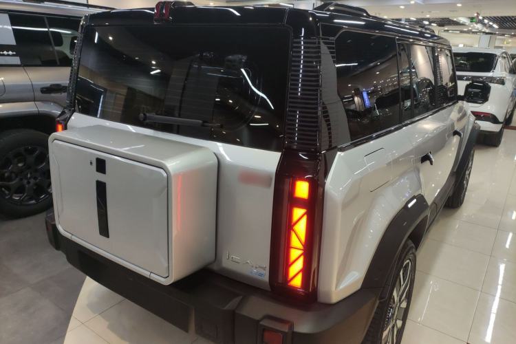 Used  03 2024 472km Four-Wheel Drive Long-Range Version
