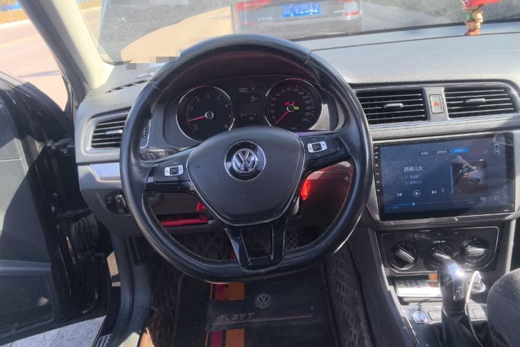 Used Volkswagen Lavida 2017 1.6L Automatic Comfort Edition