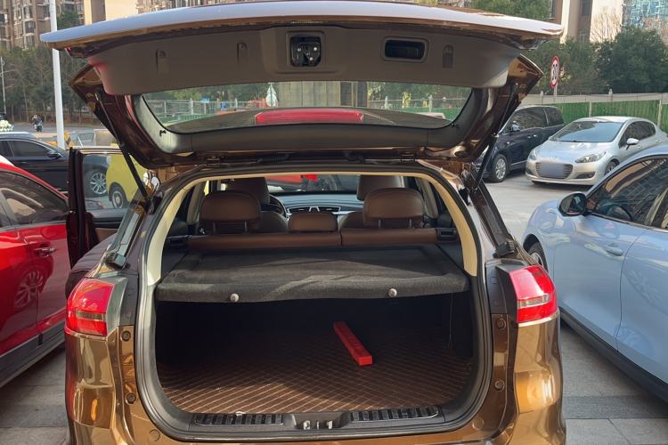 Used Geely Auto Emgrand X7 Sport 2016 1.8TD Automatic ZhiZun Version
