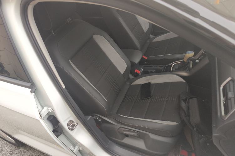 Used Volkswagen T-ROC 2019 230TSI DSG Two-Wheel-Drive Advanced Version China VI Standard