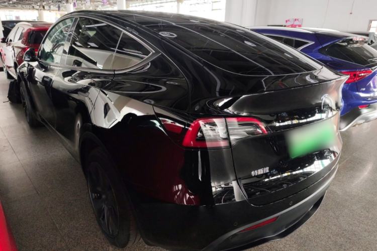 Used Tesla Model Y 2023 Rear-Wheel-Drive Version
