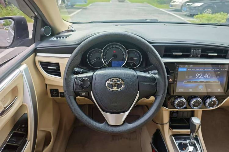 Used Toyota Corolla 2017 1.2T CVT GL
