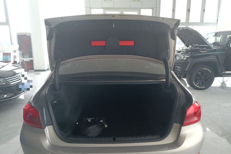 Used BMW 5 Series 2018 528Li Launch Special Edition
