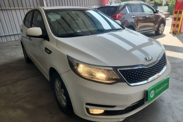 Used Kia K2 2015 Hatchback 1.4L AT GLS Cool Edition
