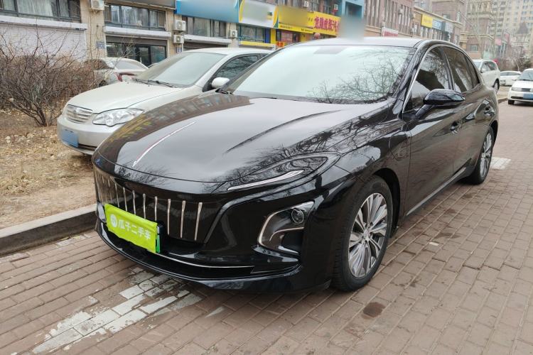 Used Hongqi E-QM5 2024 610 km PLUS
