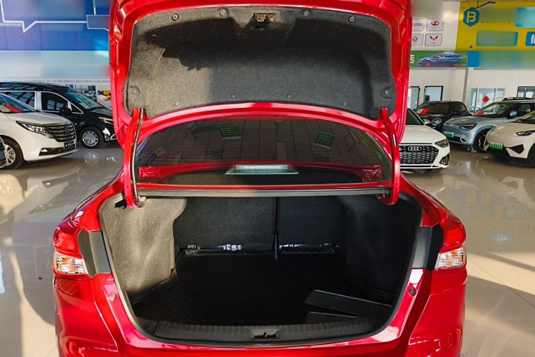 Used Nissan Lannia 2019 1.6L CVT Smart Connect Smart Cool Version China VI Standard
