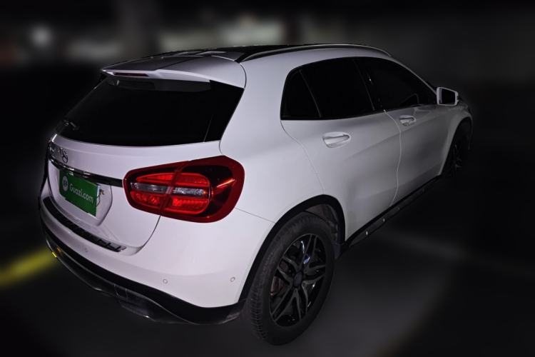 Used Mercedes-Benz GLA 2015 GLA 200 Fashion Model
