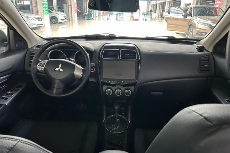 Used Mitsubishi ASX 2016 2.0L CVT Two-Wheel Drive Navigation Edition
