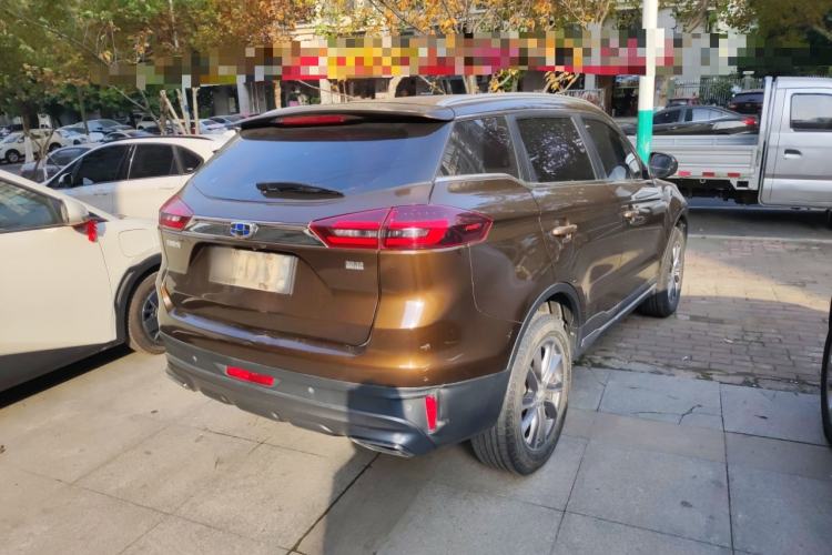 Used Geely Auto Emgrand X7 Sport 2018 2.0L Manual Two-Wheel Drive Zhiya Version
