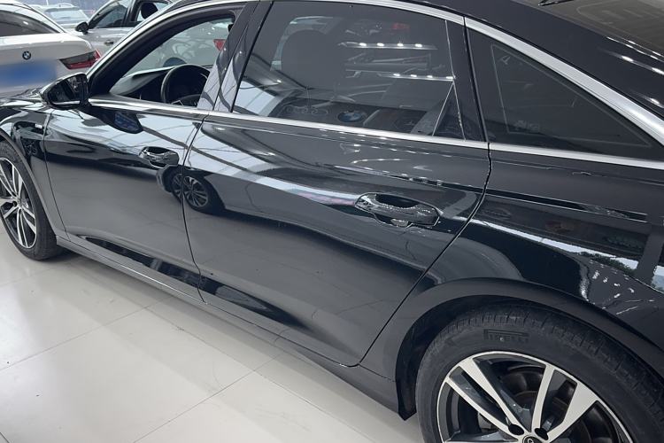 Used Audi A6L 2022 40 TFSI Luxury Dynamic Model
