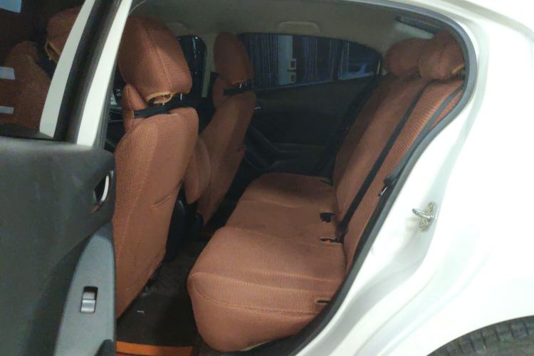 Used Mazda Mazda 3 Axela 2016 Sedan 1.5L Automatic Comfort Model