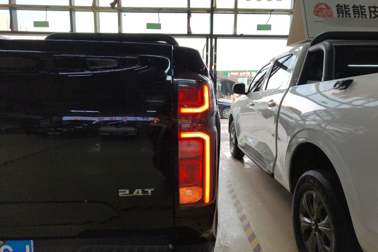 Used Great Wall Poer 2024 2.4T Commercial Version Automatic Diesel 4x4 Elite Edition
