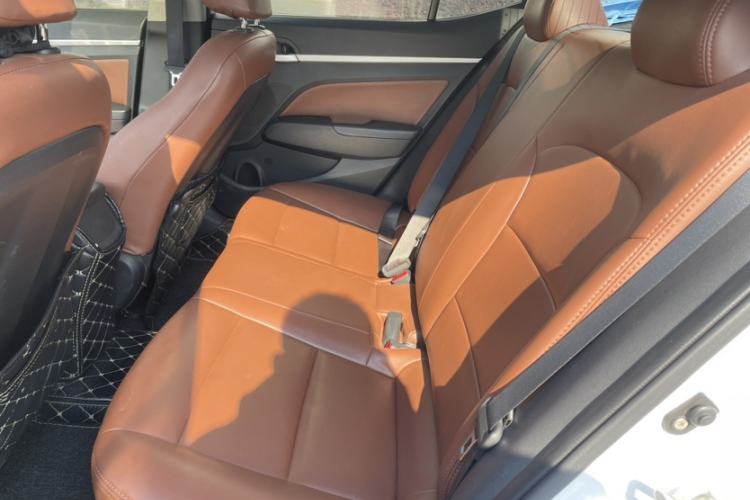 Used Hyundai Elantra 2016 1.6L Automatic ZhiXuan – Elite Version
