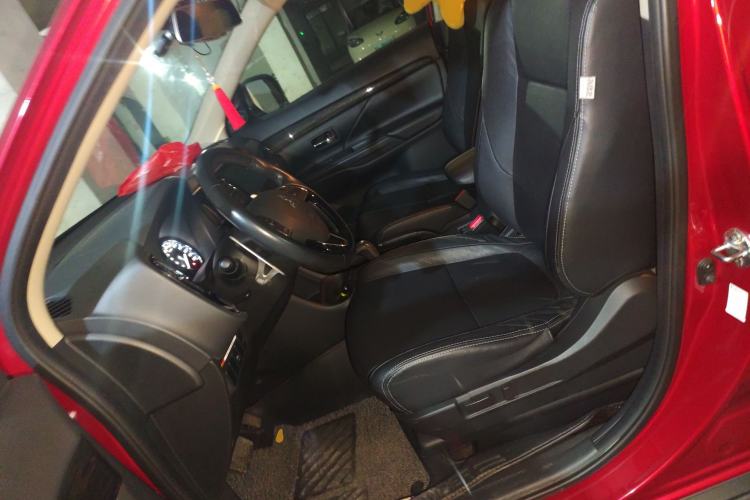 Used Mitsubishi Outlander 2016 2.4L 4x4 Elite Edition 5 Seats
