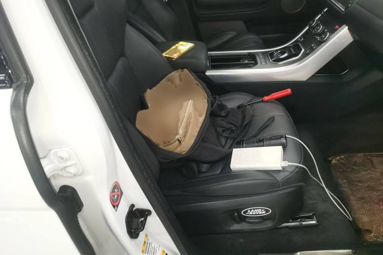 Used Land Rover Range Rover Evoque 2018 200PS PURE New Fashion Edition
