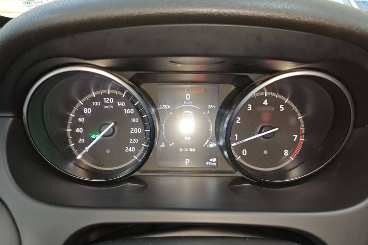 Used Land Rover Discovery Sport 2018 240 PS SE Version
