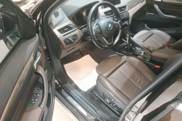Used BMW X1 2019 xDrive20Li Luxury Model
