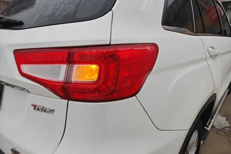 Used Changan CS75 2017 Shangku Edition 1.5T Manual ZhiXiang Model