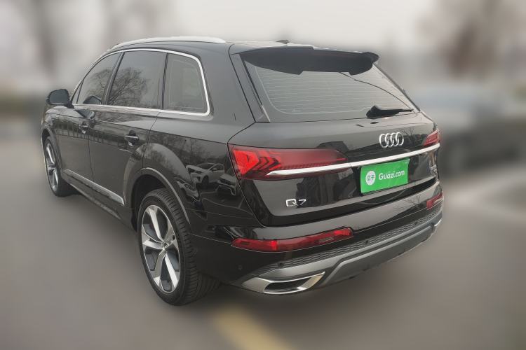 Used Audi Q7 2020 55 TFSI quattro S line sports model