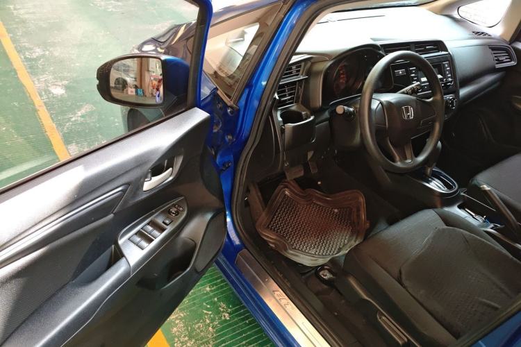 Used Honda Fit 2018 1.5L CVT Comfort Version