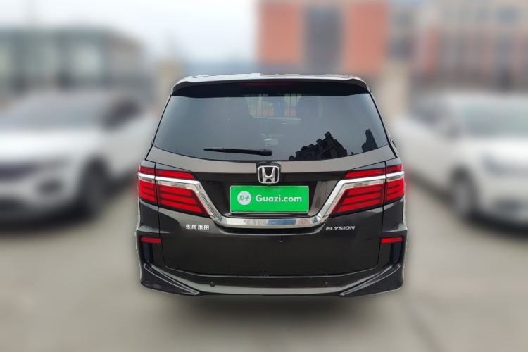 Used Honda Elysion 2016 2.4L Supreme Edition
