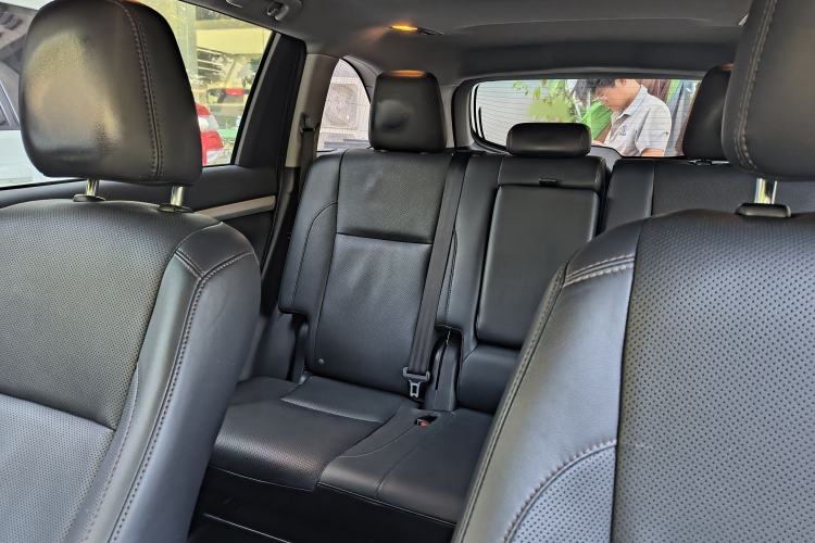 Used Toyota Highlander 2018 2.0T Four-Wheel Drive Luxury Version 7 Seats China VI Standard