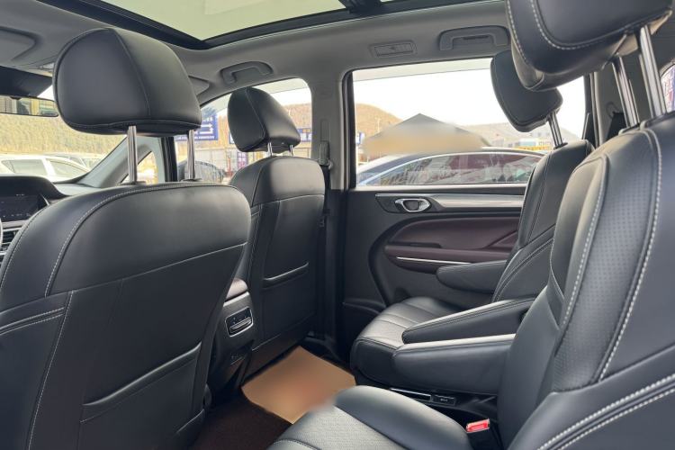 Used GAC Trumpchi M6 2021 270T DCT Elite Edition (7-seater)
