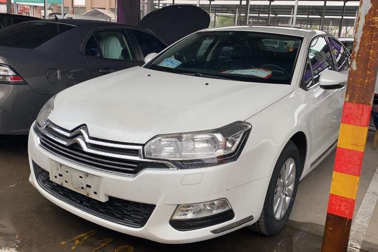 Used Citroen C5 2014 2.0L Automatic Luxury Edition
