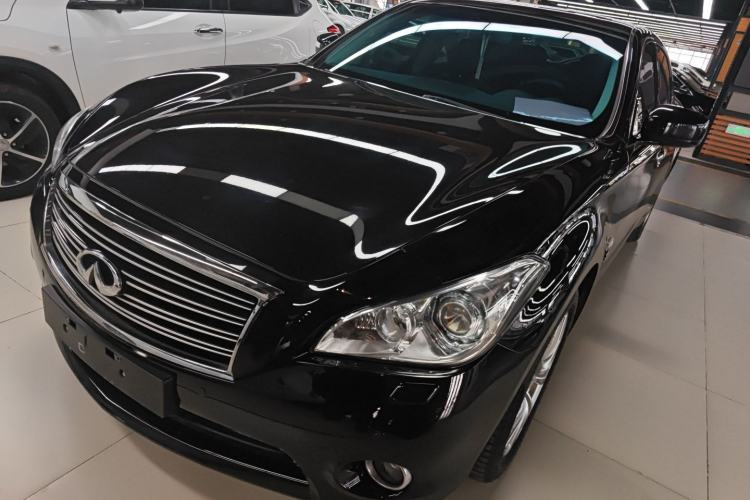 Used Infiniti Q70 2013 Q70L 2.5L Elegance Edition