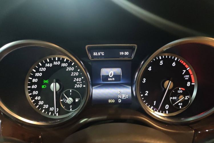 Used Mercedes-Benz M-Class 2014 ML 400 4MATIC Dynamic Model