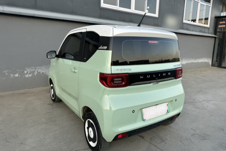 Used Wuling Hongguang MINIEV 2022 Macaron Premium Model – Lithium Ternary Battery
