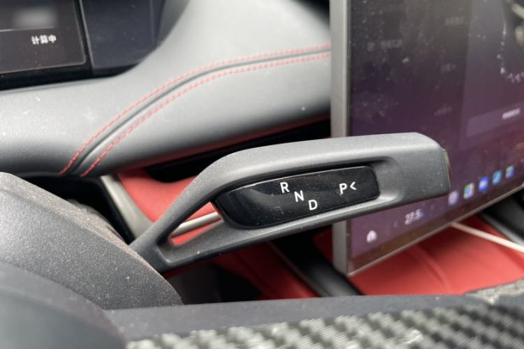 Used  SU7 2024 Rear-Drive Ultra-Long Range Advanced Pro-Level Intelligent Driving Version
