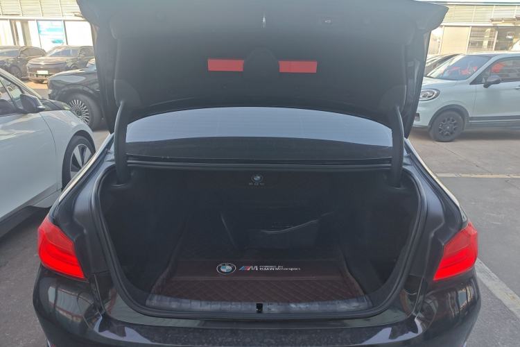 Used BMW 5 Series 2019 Facelifted 525Li Luxury Package