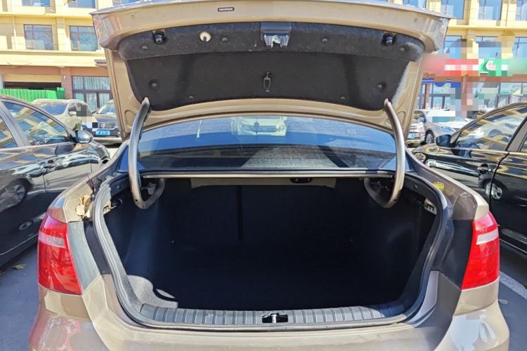 Used Volkswagen Bora 2015 Zhuihui Edition 1.6L Manual Comfort Model
