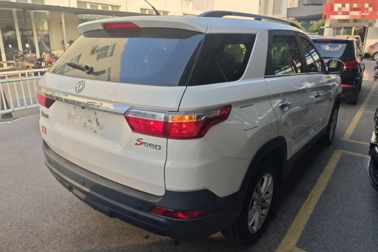 Used Dongfeng Fengon S560 2018 1.8L CVT Elite Model 7 Seats