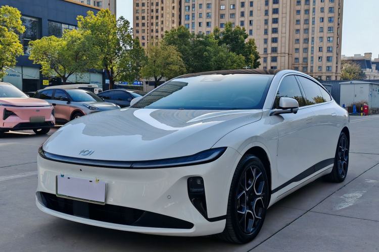 Used  A07 2024 All-Electric "True Fragrance" Edition 710 Flagship Model
